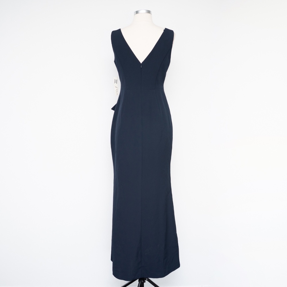 Eliza J. Ruffle Front Gown. - Picture 4 of 15